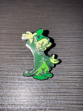 Dopey Disney 2025 Wave B Hidden Mickey Pin